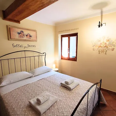 La Casa Del Pittore Con Climatizzatore Centro Apartament *