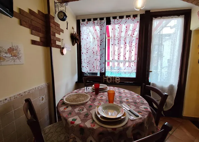 La Casa Del Pittore Con Climatizzatore Centro Appartement *